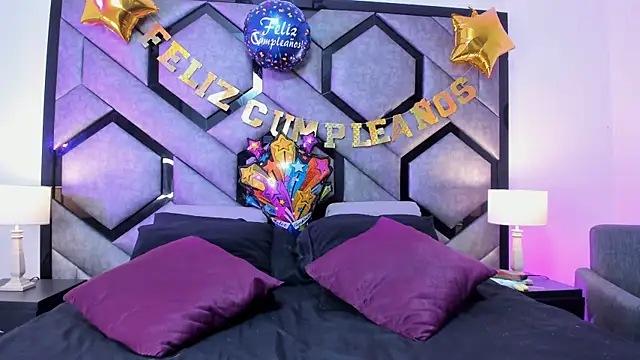 Snapshot of SuzzieSweet chatting on 6, 1, 2026 SuzzieSweet online show from 6, 1, 2026