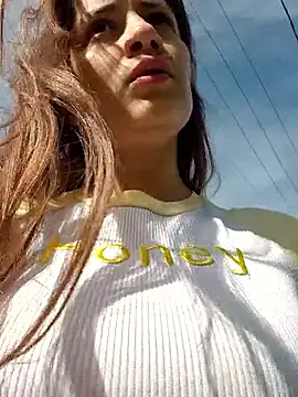 aytanna torrez online show from 21, 10, 2025