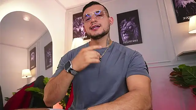 Snapshot of Marco_Vega chatting on 27, 5, 2026 Marco Vega online show from 27, 5, 2026