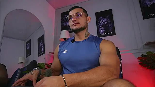 Snapshot of Marco_Vega chatting on 9, 7, 2026 Marco Vega online show from 9, 7, 2026