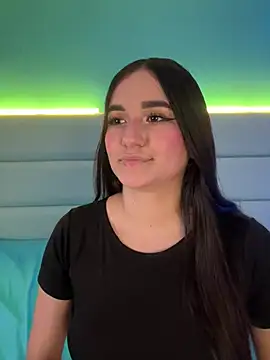 alejandrodolls online show from 1, 3, 2026