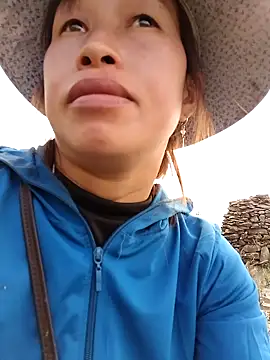 ngocngoc cute online show from 22, 12, 2025