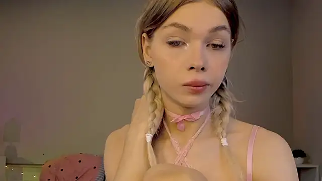 Blondy Fina online show from 29, 5, 2026
