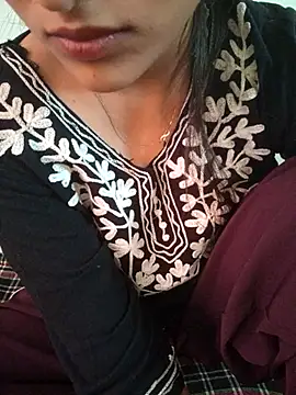 Neha Tyagi online show from 1, 11, 2025