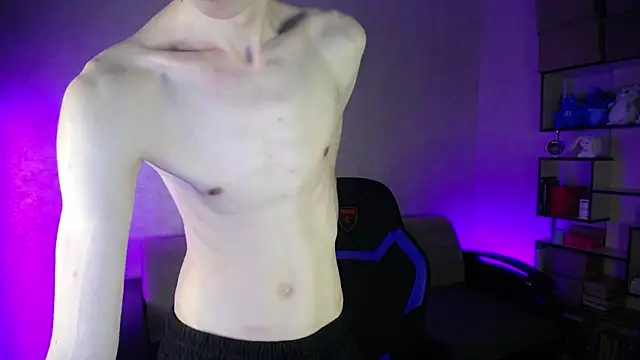 yes cute boy  online show from 16, 12, 2025