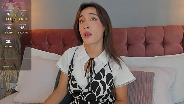 victoria decapri online show from 15, 12, 2025