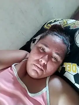 Snapshot of yyuly chatting on 24, 9, 2025 yyuly online show from 24, 9, 2025