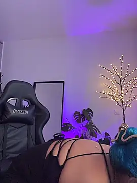 HATSUNE   online show from 4, 12, 2025