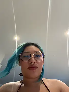 Snapshot of HATSUNE__ chatting on 14, 6, 2026 HATSUNE online show from 14, 6, 2026