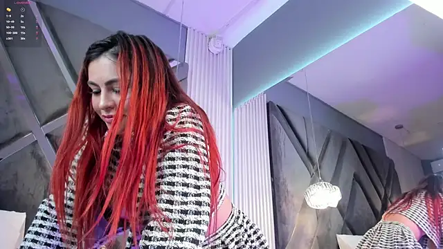 CoraimaSahin online show from 25, 10, 2025