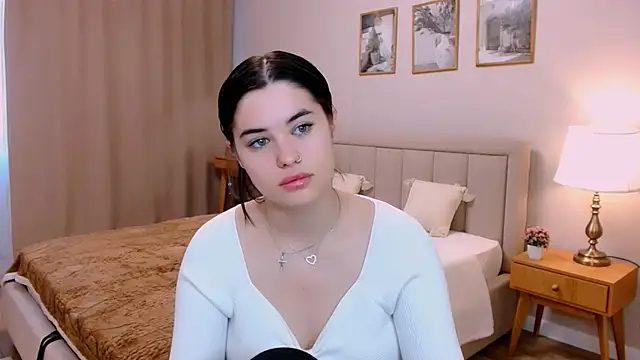 lil angel  online show from 19, 1, 2026