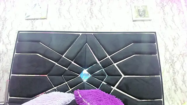 Snapshot of LITTLESUSSYY_ chatting on 23, 9, 2025 LITTLESUSSYY online show from 23, 9, 2025