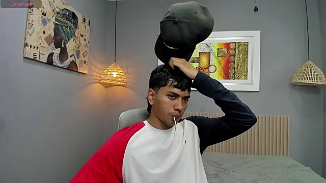 markbowie online show from 10, 10, 2025