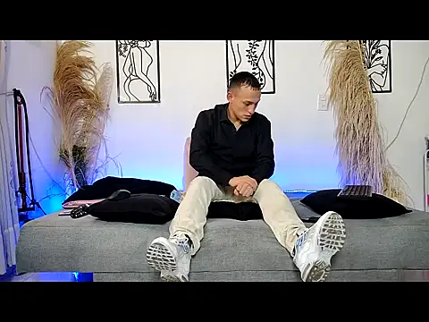 Masterblue hot online show from 13, 12, 2025