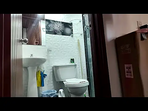 Snapshot of Masterblue_hot chatting on 5, 2, 2026 Masterblue hot online show from 5, 2, 2026