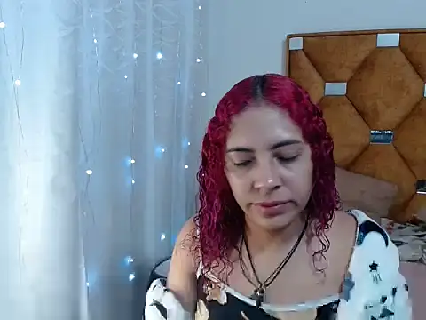 CATTALINAHOT online show from 17, 4, 2026