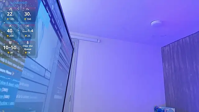 Foxxy Doll online show from 10, 11, 2025