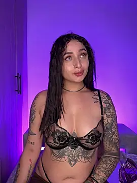 scarlett Collinss online show from 18, 3, 2026