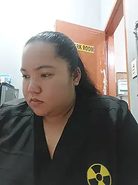 LianaCruzado online show from 10, 7, 2026