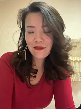 Snapshot of anna_yngs chatting on 3, 11, 2025 anna yngs online show from 3, 11, 2025