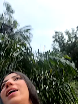 -juicy  online show from 24, 11, 2025