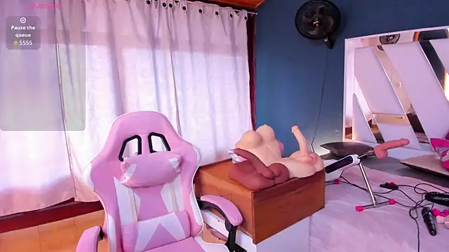 Lena Bdsm online show from 1, 12, 2025