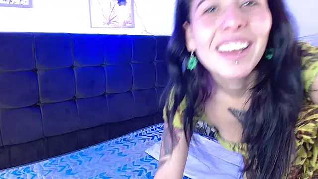 Aprhil Blaze online show from 27, 11, 2025