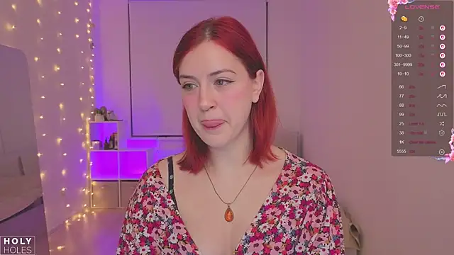 bananasgirl online show from 17, 12, 2025