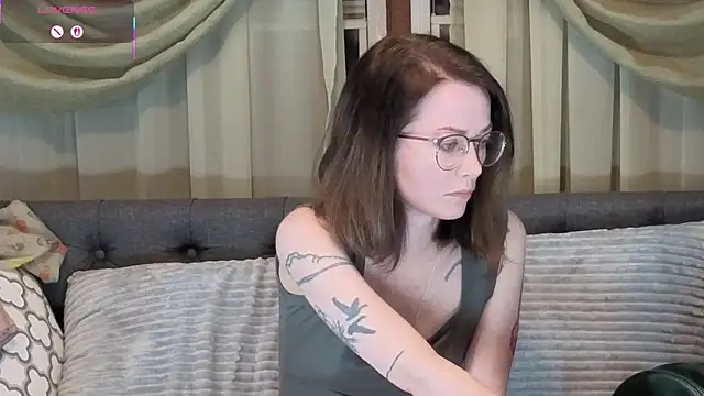 Snapshot of kohlbird chatting on 5, 11, 2025 kohlbird online show from 5, 11, 2025