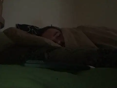 Zpgzzz77777 online show from 9, 3, 2026