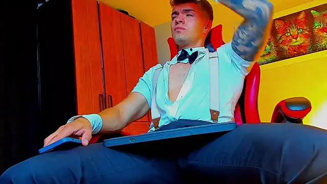 ALPHA DOMINUS  online show from 6, 10, 2025