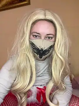 ShyPampBlondie online show from 26, 4, 2026