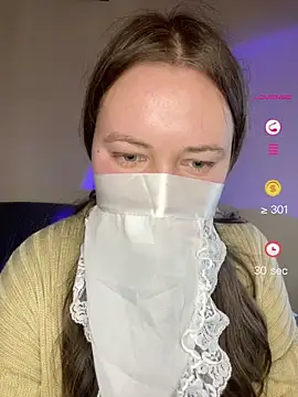 ShyPampBlondie online show from 28, 4, 2026