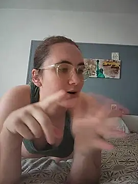 Snapshot of AndHerXO chatting on 28, 6, 2026 AndHerXO online show from 28, 6, 2026