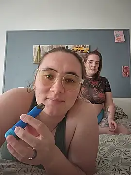 Snapshot of AndHerXO chatting on 26, 7, 2026 AndHerXO online show from 26, 7, 2026