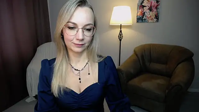 Snapshot of Ava_Elior chatting on 25, 9, 2025 Ava Elior online show from 25, 9, 2025