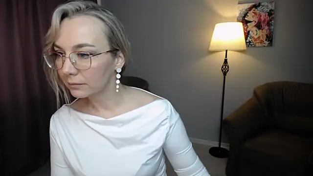 Ava Elior online show from 19, 1, 2026