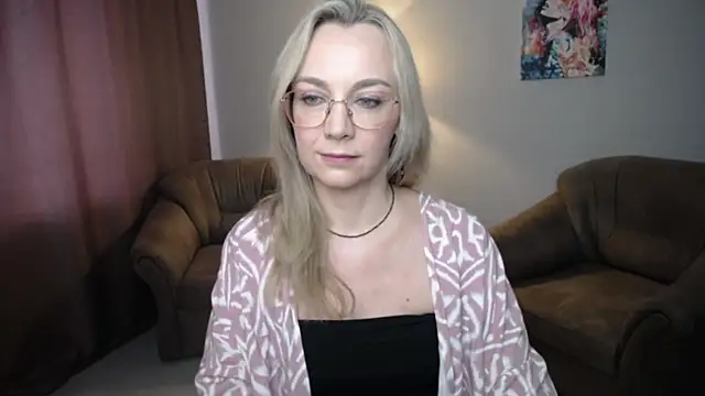 Ava Elior online show from 19, 7, 2026