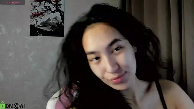 FlirtyAura online show from 29, 11, 2025