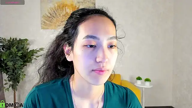 Snapshot of FlirtyAura chatting on 24, 4, 2026 FlirtyAura online show from 24, 4, 2026