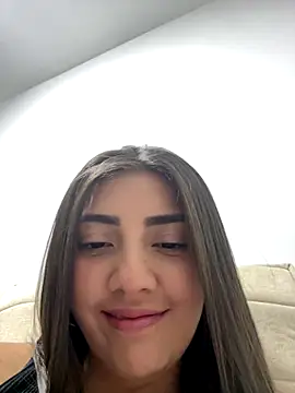 Snapshot of Lupe_19 chatting on 14, 9, 2025 Lupe 19 online show from 14, 9, 2025