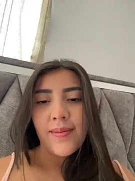 Snapshot of Lupe_19 chatting on 14, 9, 2025 Lupe 19 online show from 14, 9, 2025