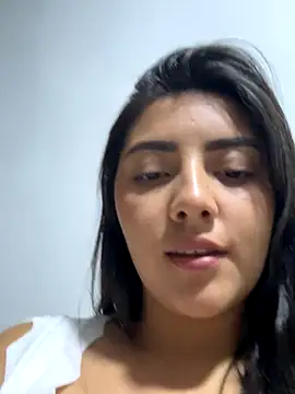 Snapshot of Lupe_19 chatting on 21, 9, 2025 Lupe 19 online show from 21, 9, 2025