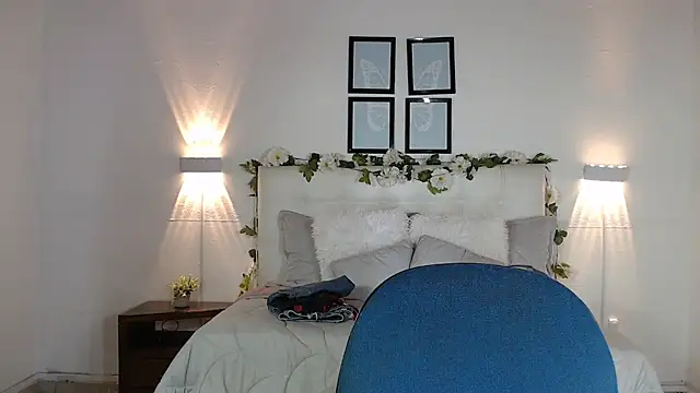 Snapshot of Megan_05_ chatting on 26, 9, 2025 Megan 05 online show from 26, 9, 2025