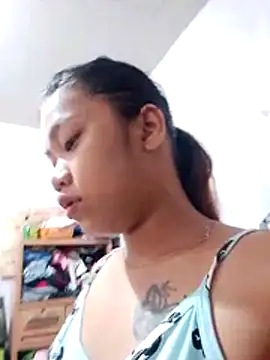 MorenaLovelyPinay24 online show from 4, 12, 2025