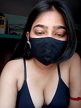 Snapshot of Snehabeauti chatting on 2, 3, 2026 Snehabeauti online show from 2, 3, 2026