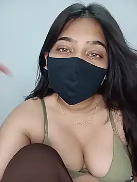 Snapshot of Snehabeauti chatting on 19, 5, 2026 Snehabeauti online show from 19, 5, 2026