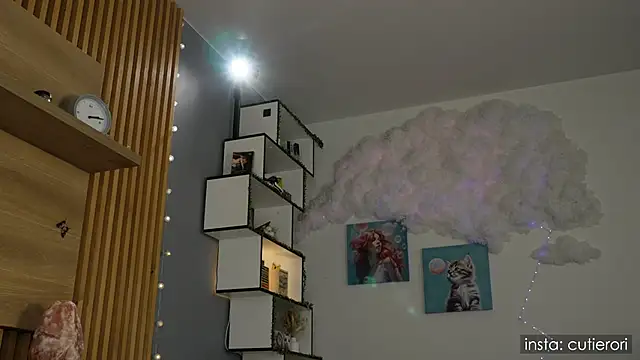 Snapshot of cutierori chatting on 3, 10, 2025 cutierori online show from 3, 10, 2025