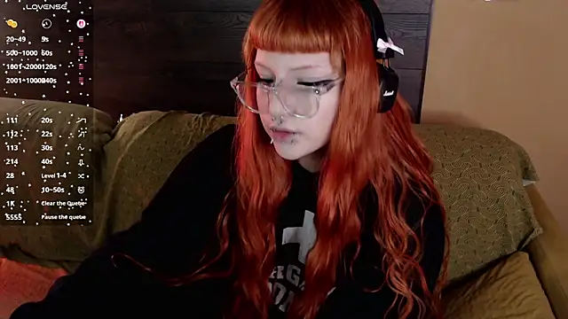 mia  yui online show from 29, 3, 2026