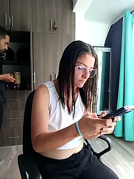 stivenlujan69 online show from 17, 11, 2025